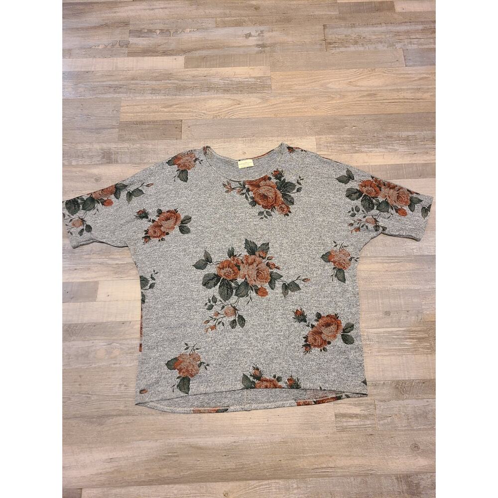 Bobbie brooks plus size 2x womens floral and static gray soft blouse